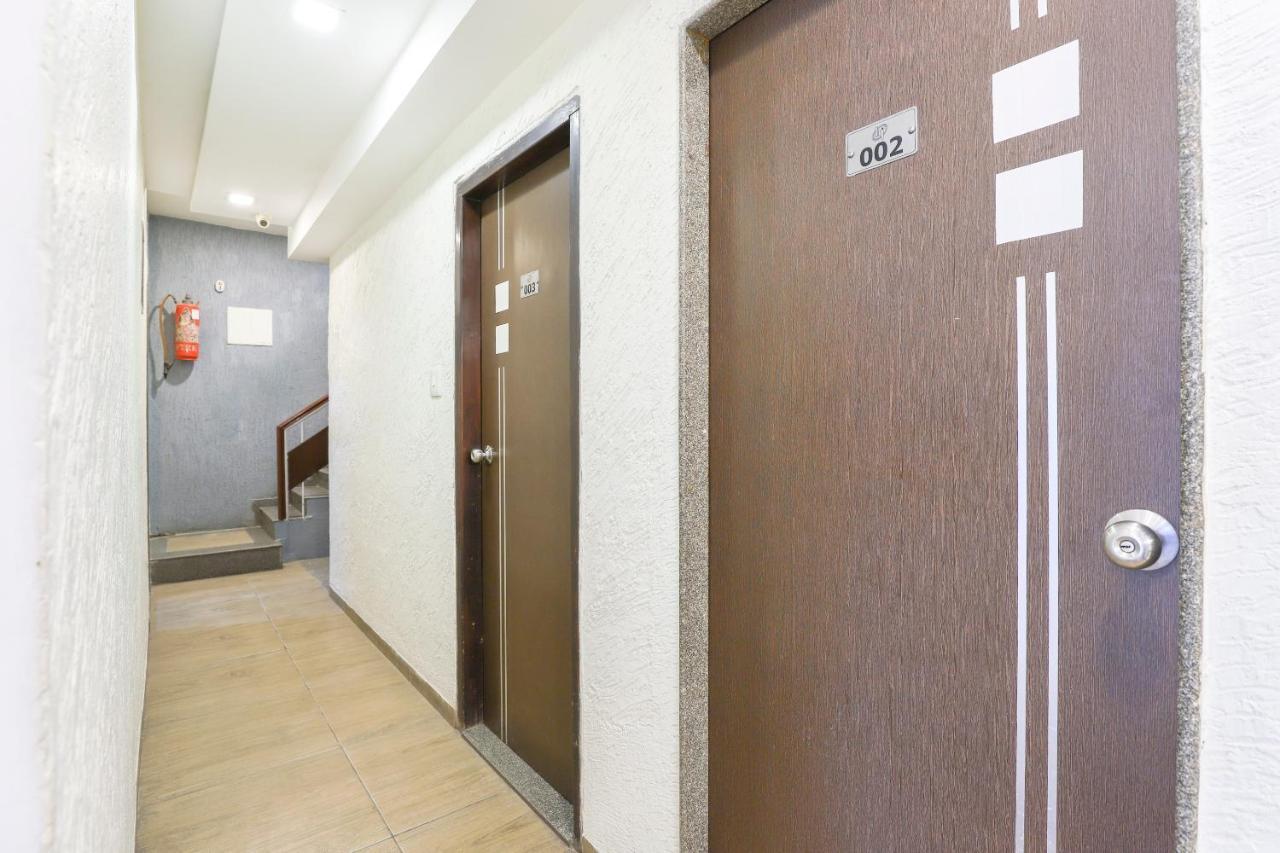 Hotel Jasmine Ahmadabad Zewnętrze zdjęcie
