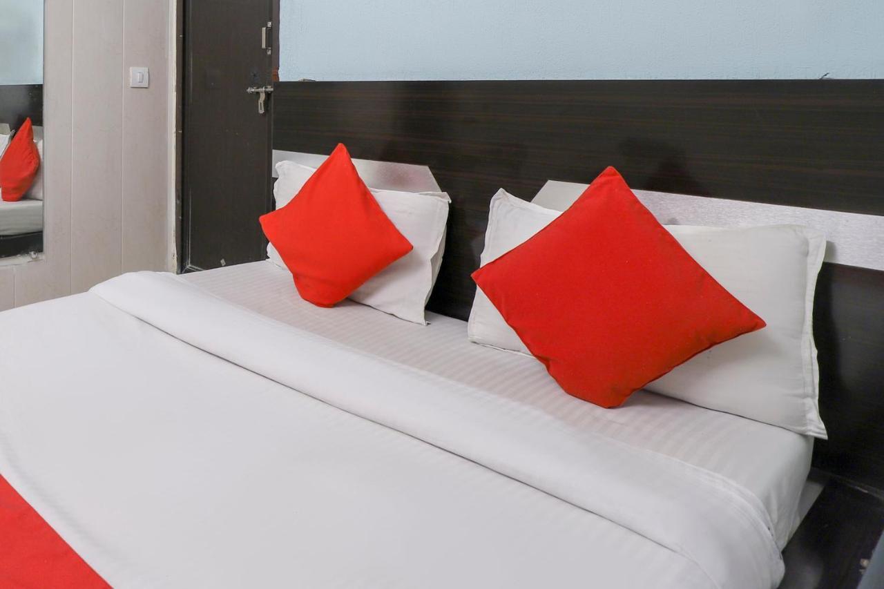Hotel Jasmine Ahmadabad Zewnętrze zdjęcie